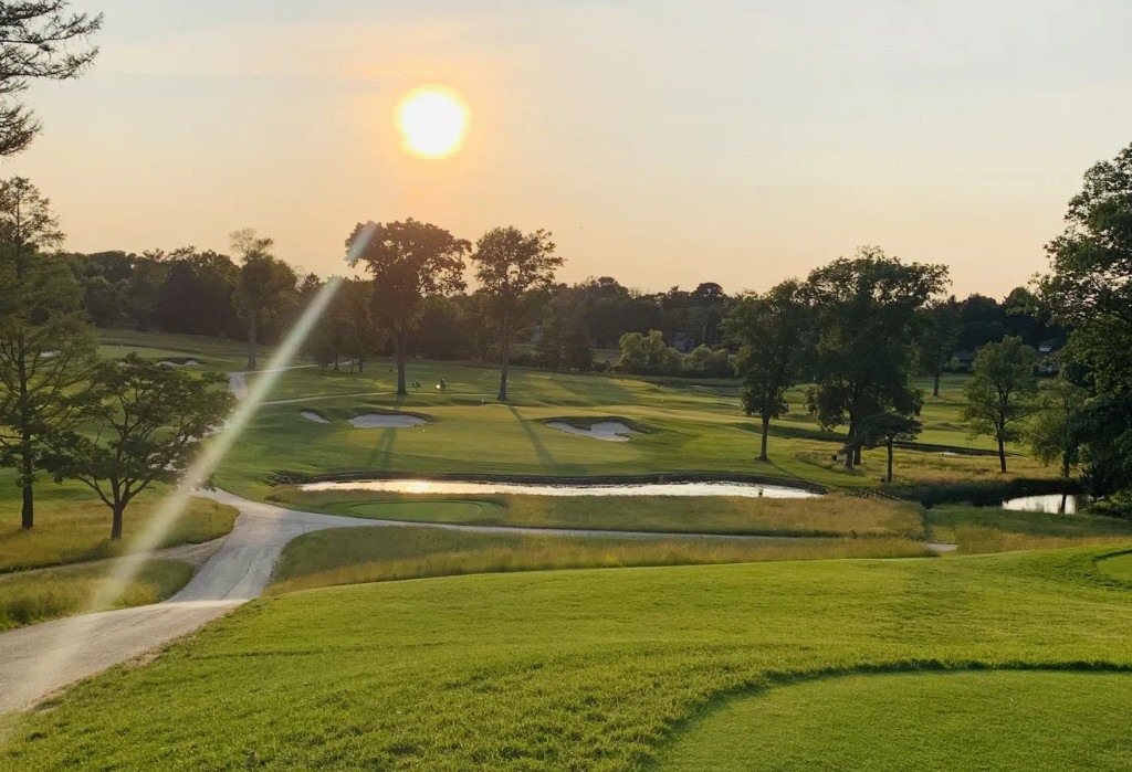 Hole 8 at Aronimink at sunset