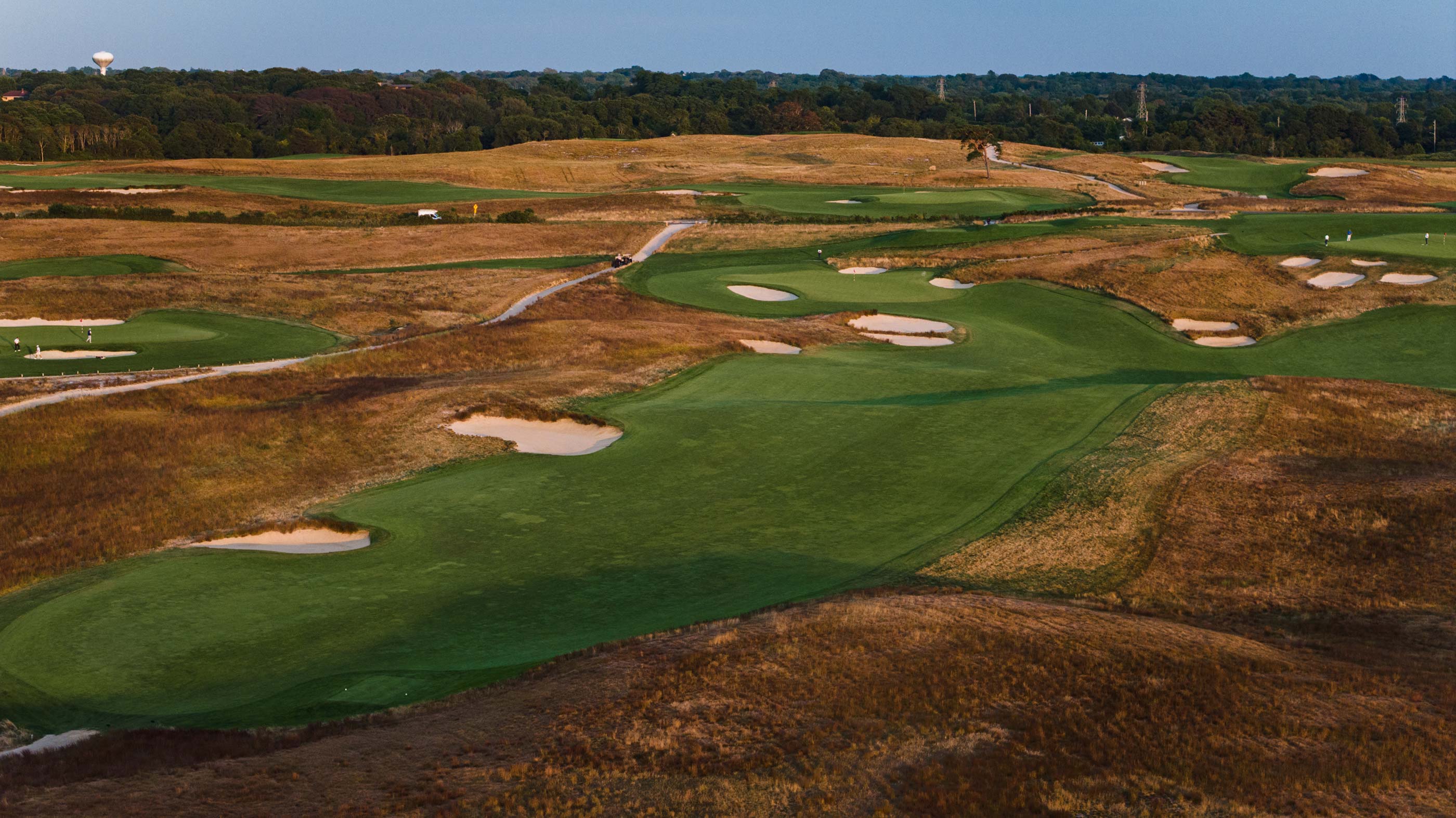Shinnecock Hills hole 18, Home
